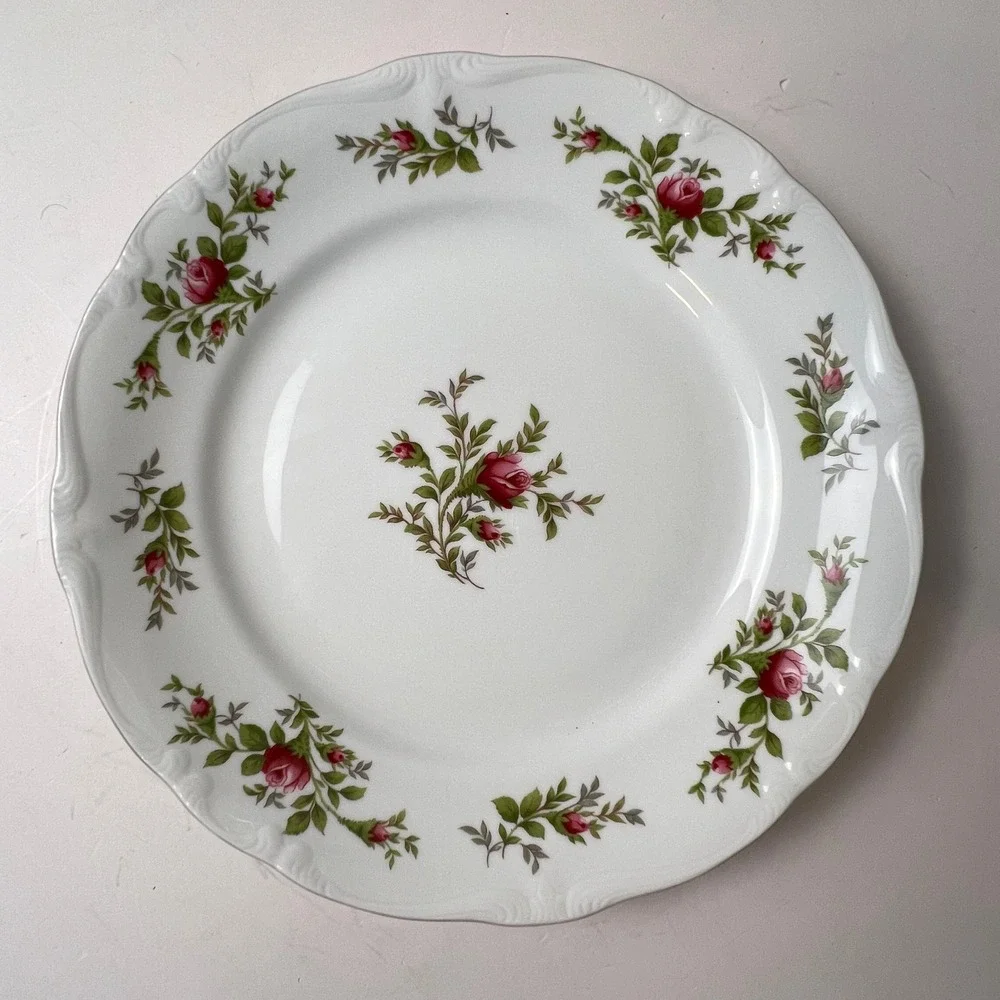 Johann Haviland Dinner Plate Traditions Moss Rose 10in Pink Gold Trim Victorian